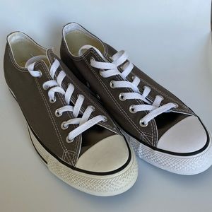 Grey Converse size 8
